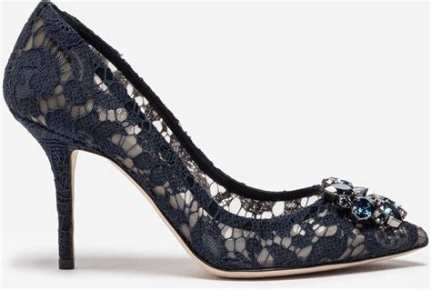 Pump in Taormina lace with crystals 